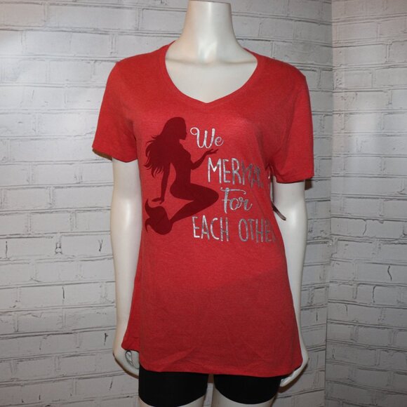 🧜♀️❤️🌊 “We Mermaid for Each Other” Tee · Red · Size L · NWT - Picture 6 of 7